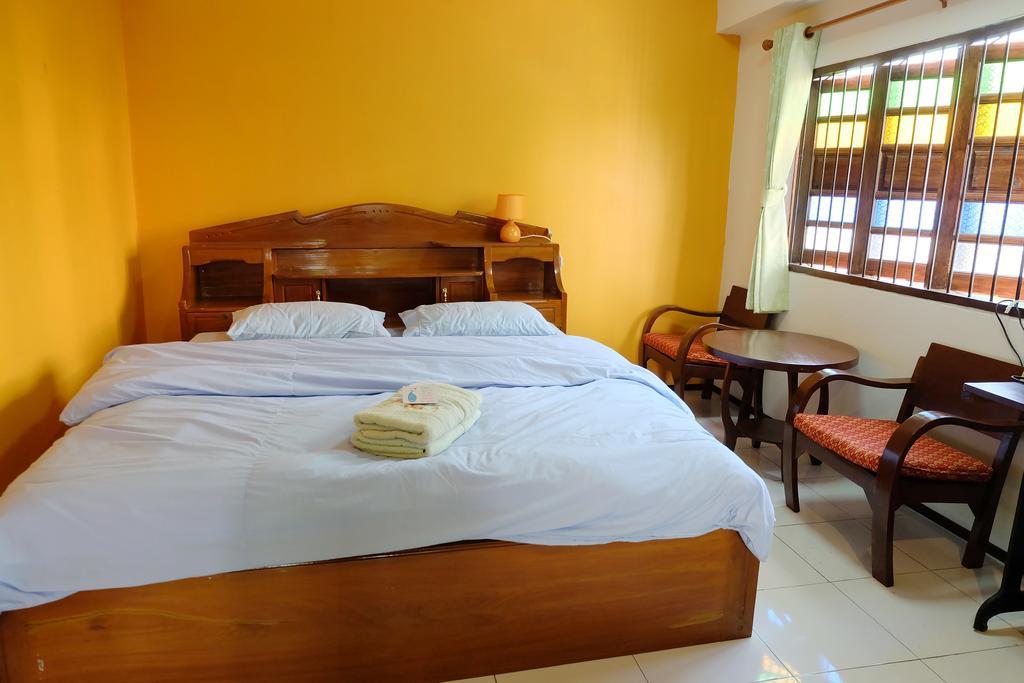 The Corner Inn Chiang Mai Exterior photo